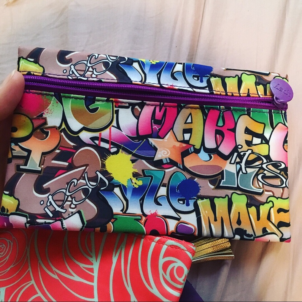 Ipsy bag bundle - Picture 3 of 6